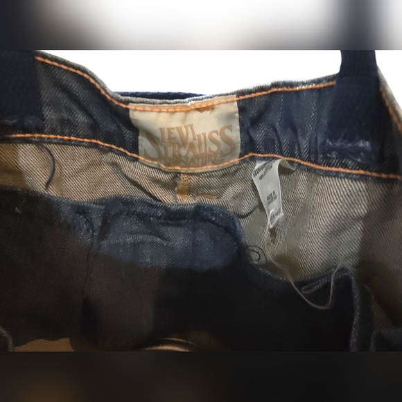 Handmade Upcycled Y2K Levi Strauss Denim Shoulder Bag with Butterfly Embroidery - Picture 5 of 11